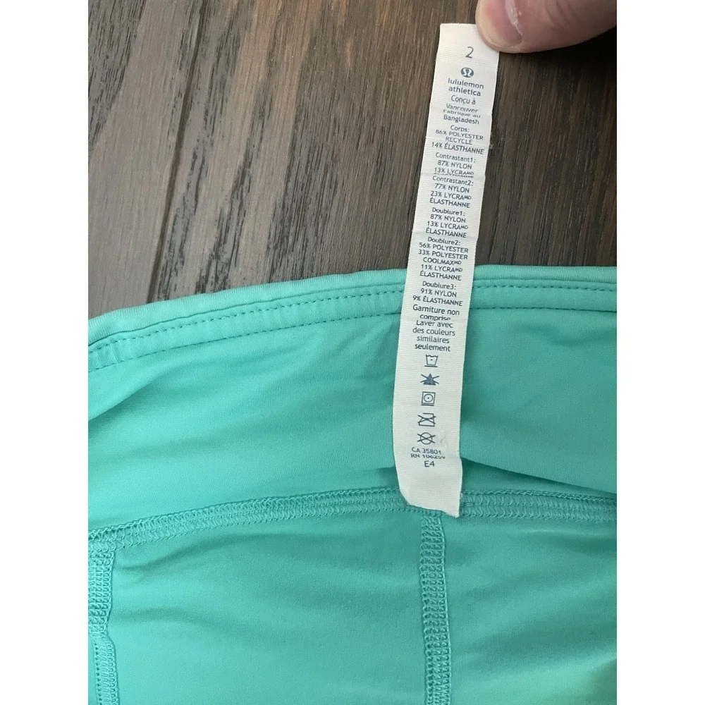 Lululemon‎ 2 Hotty Hot Skirt Bali Breeze Oasis Green EUC! Rare Color!